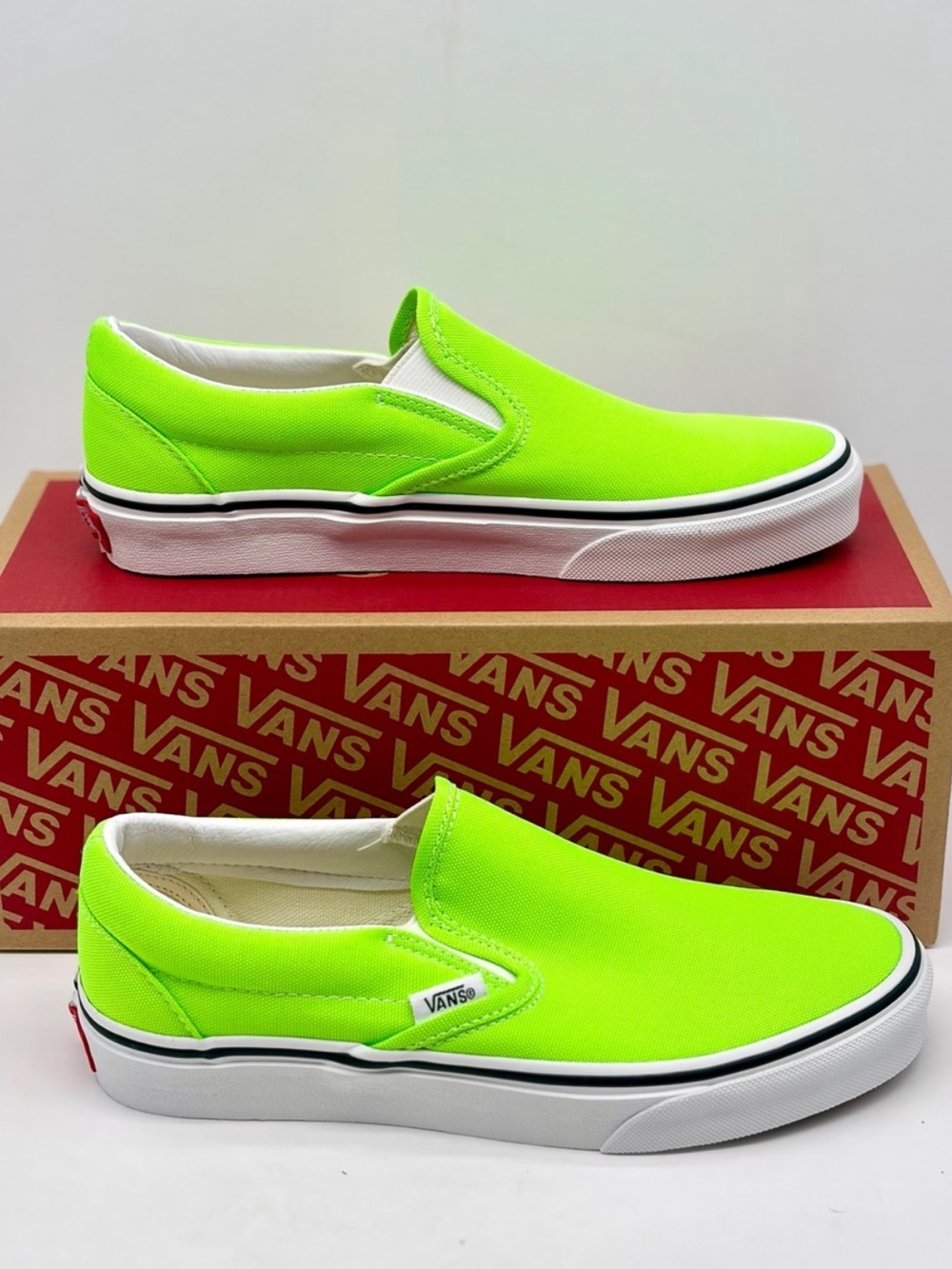 Vans Classic Slip-On Sneakers  Neon Green Women' size 7